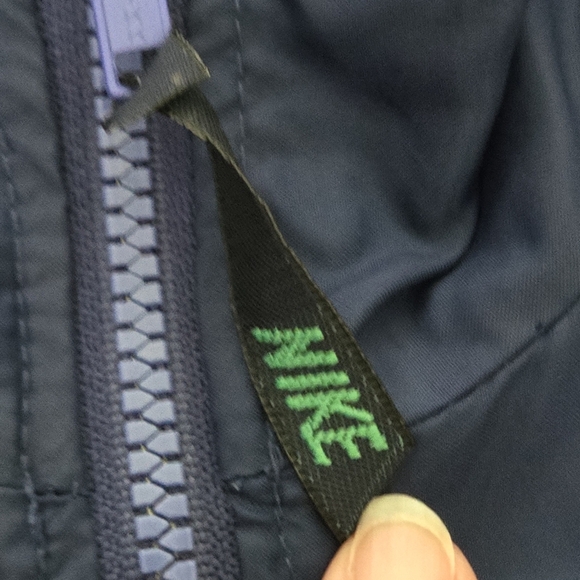 Vintage Navy and Purple Nike Medium Men's Windbreaker Jacket Rn#56323 - Picture 9 of 13